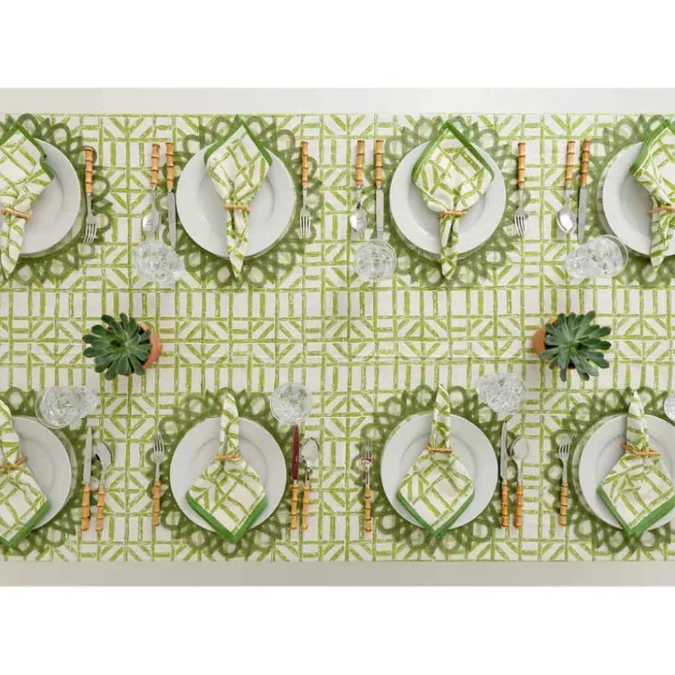 Green Edge Woven Round Placemats | Set 4