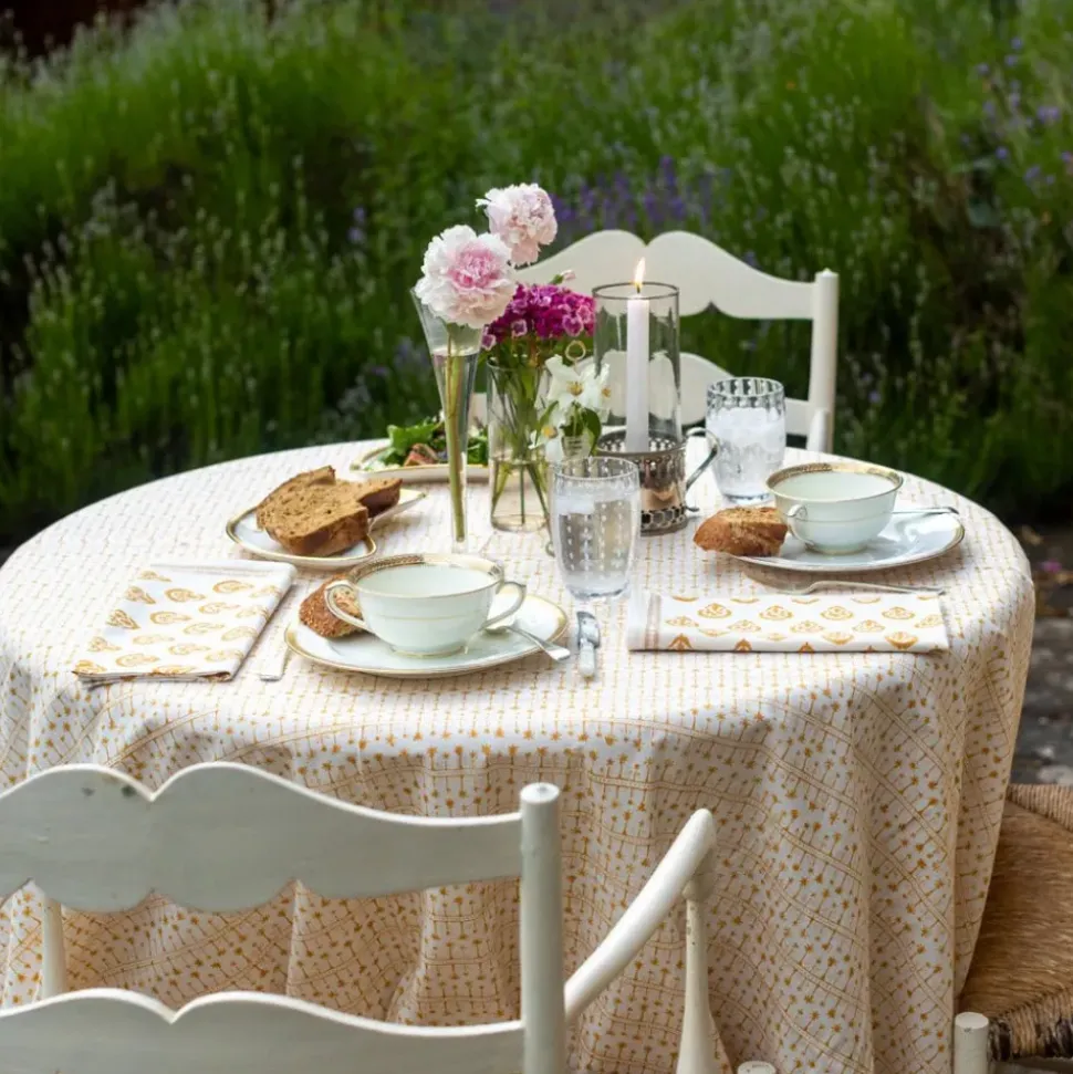 India Hicks Home Palm Avenue Golden Tablecloth