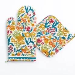 Teal Garden Oven Mitt Set