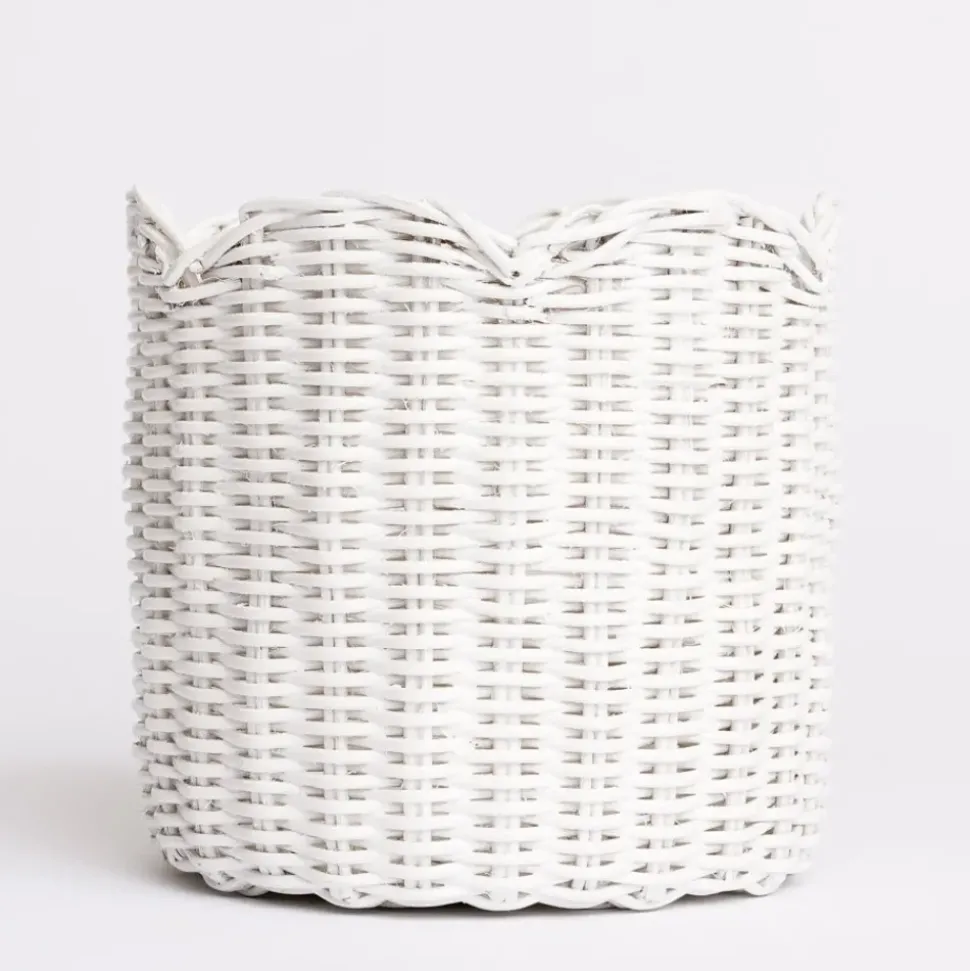 White Wicker Scalloped Container