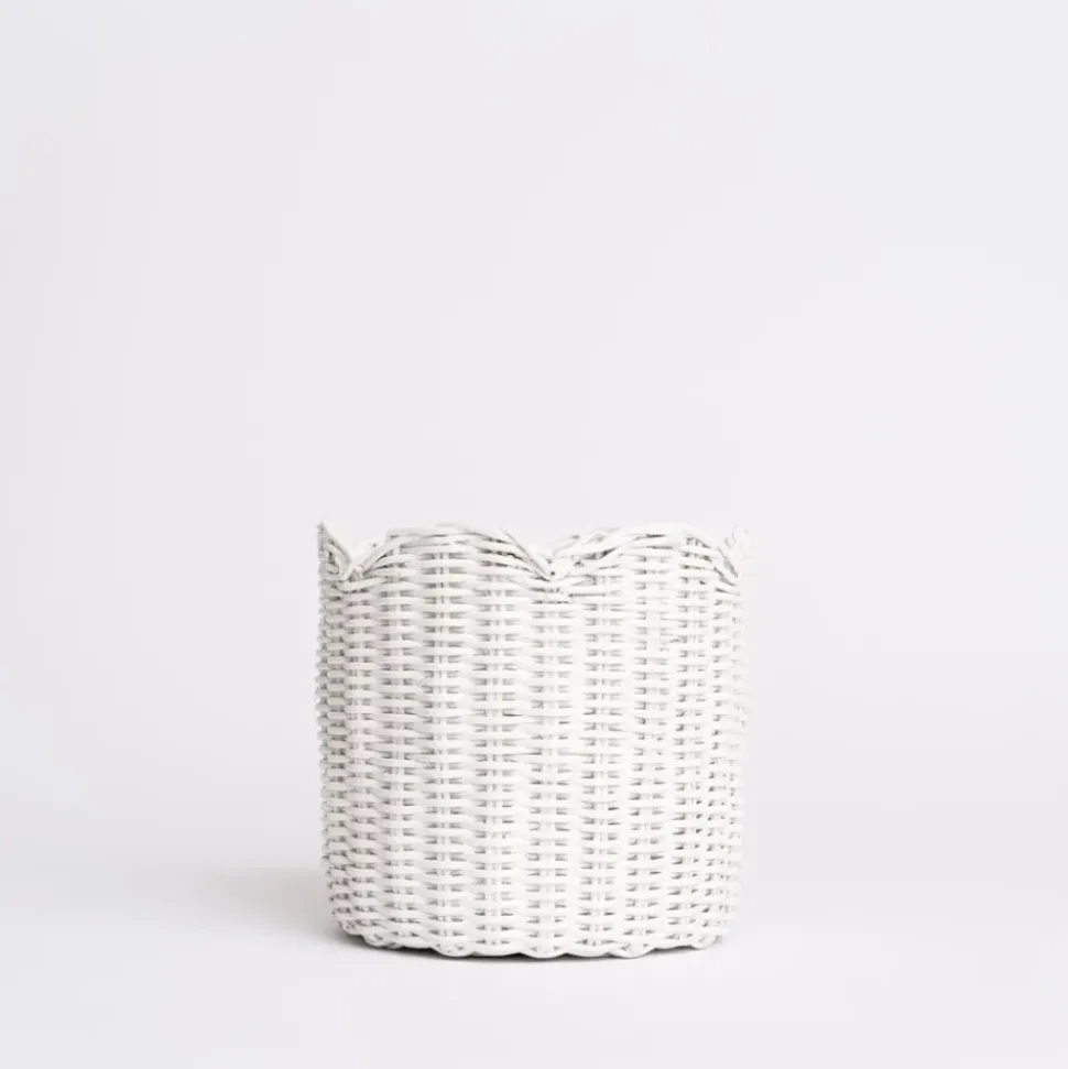 White Wicker Scalloped Container